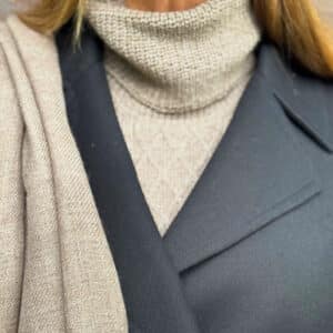 Plastron torsadé